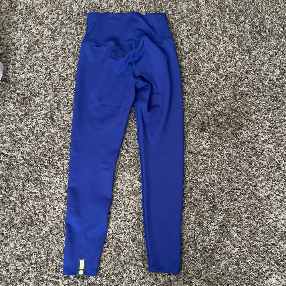 Daily Drills size Medium Blue Leggings
